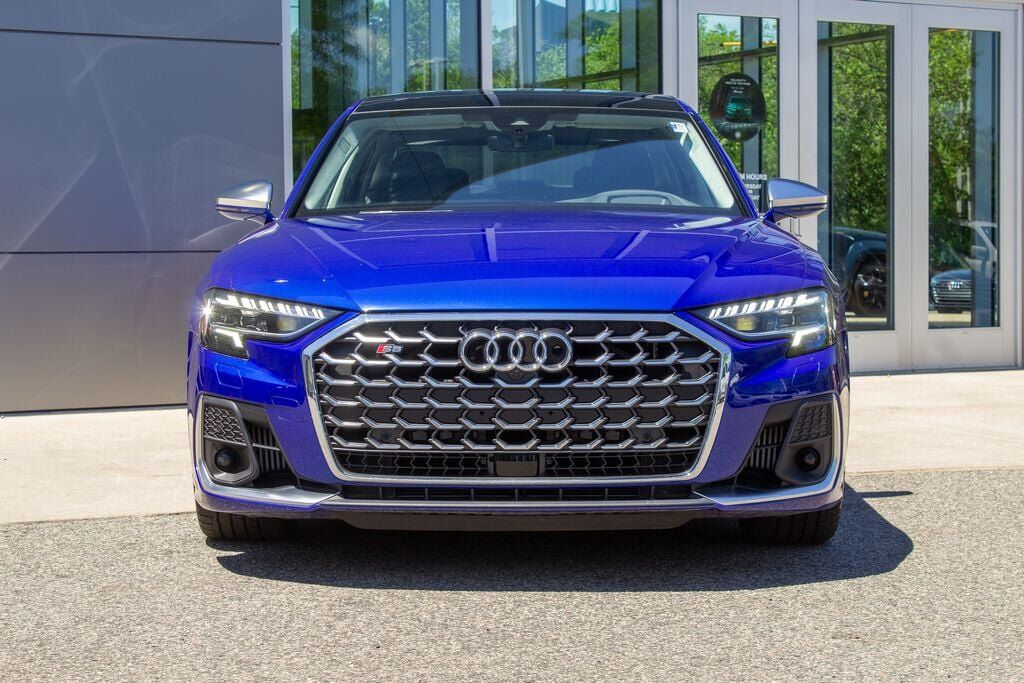 2023 Audi S8