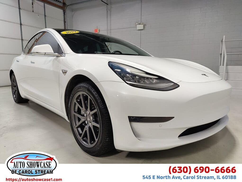2019 TESLA Model 3