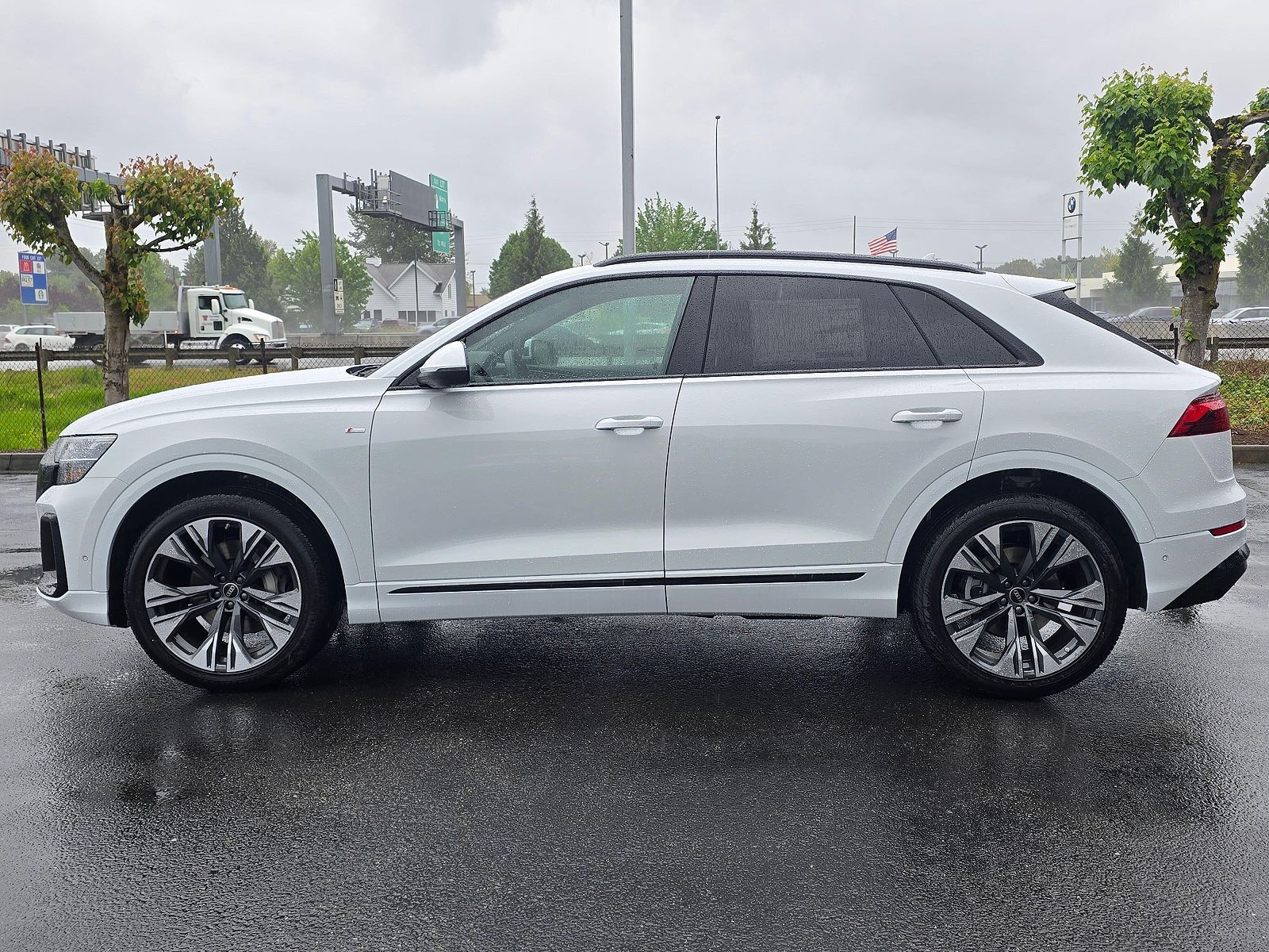 2026 Audi Q8