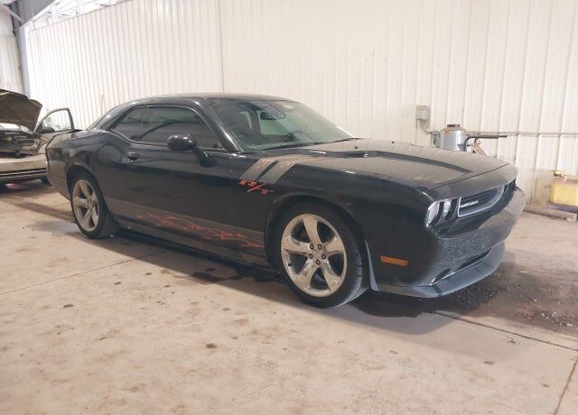 2013 DODGE Challenger