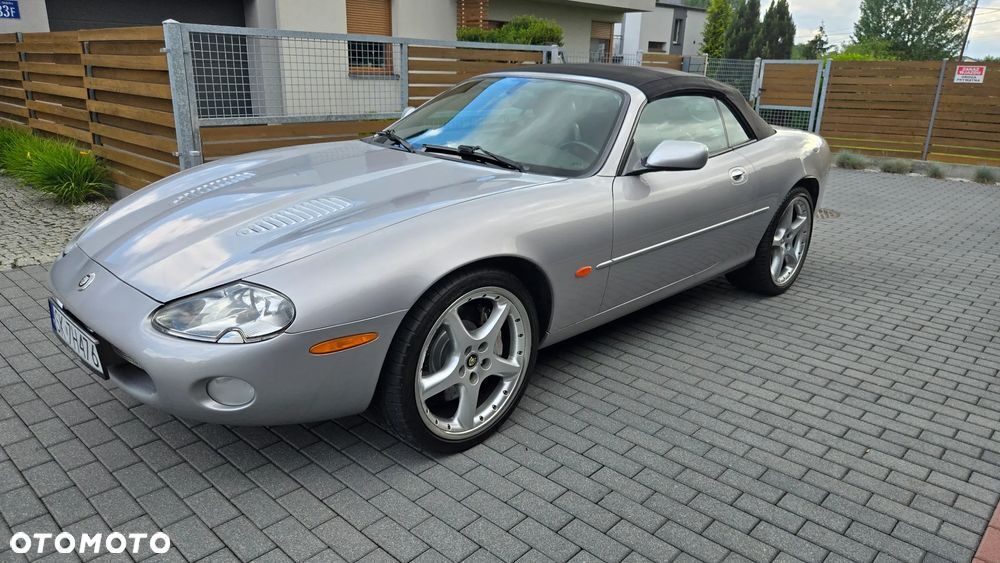 Jaguar XK