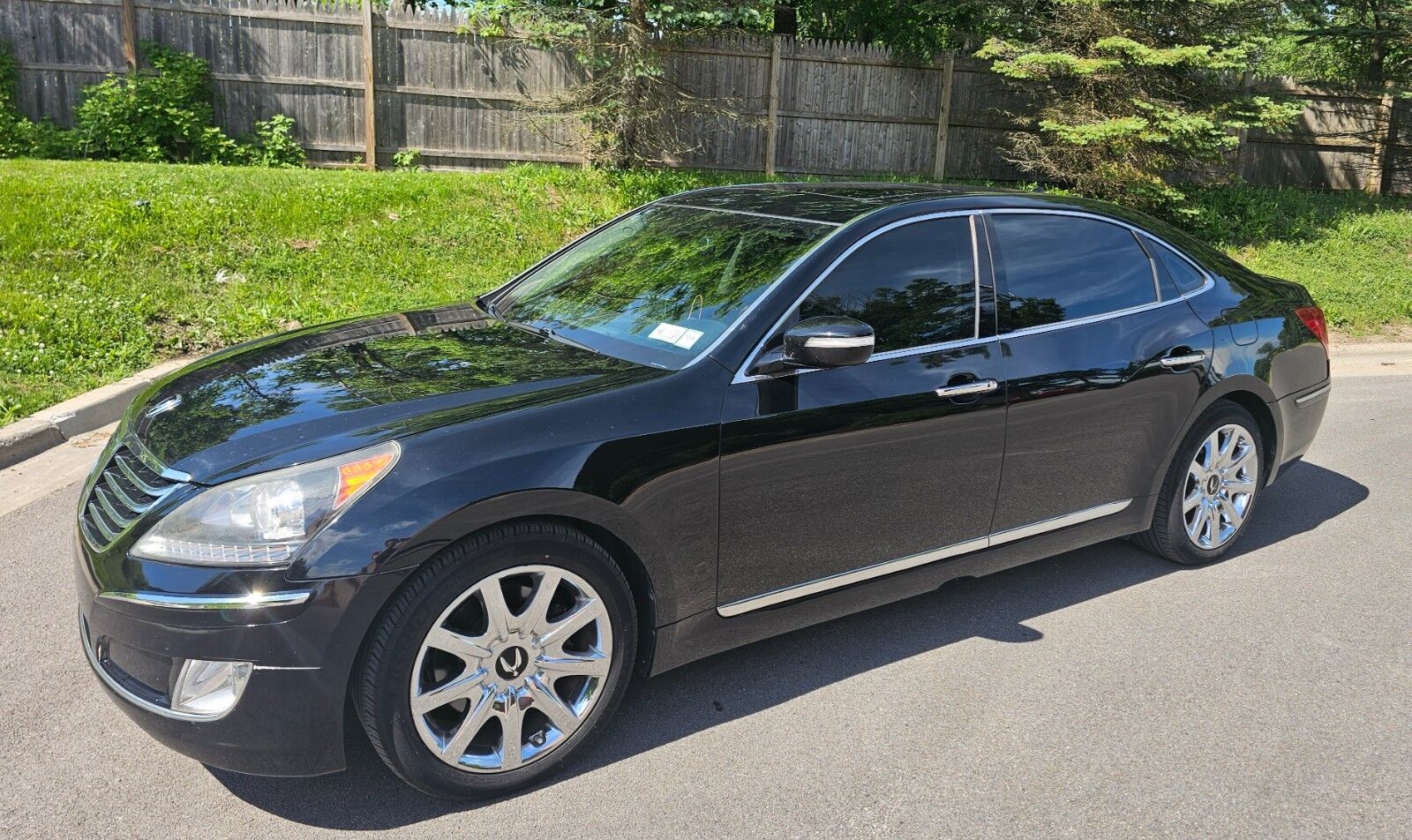 Hyundai Equus