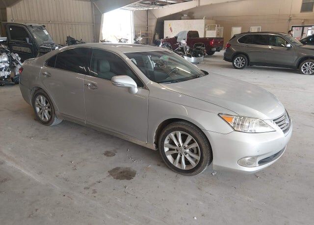 2012 LEXUS ES