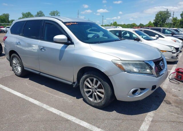 2014 NISSAN Pathfinder