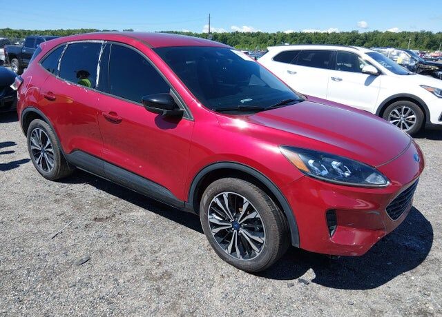 2021 FORD Escape