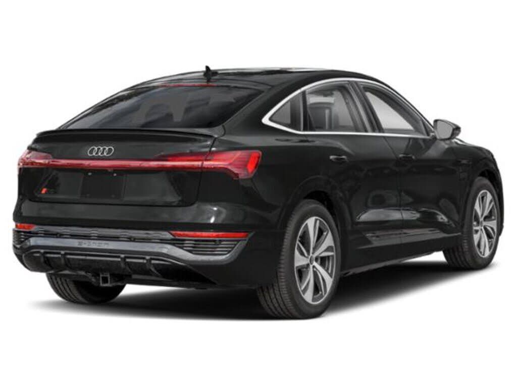 2024 Audi Q8