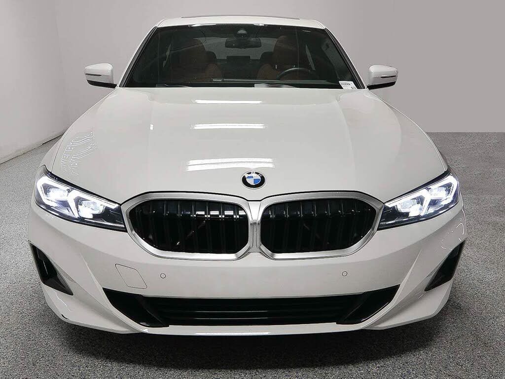 2024 BMW 330i