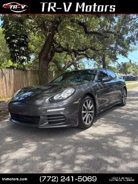 2016 PORSCHE Panamera