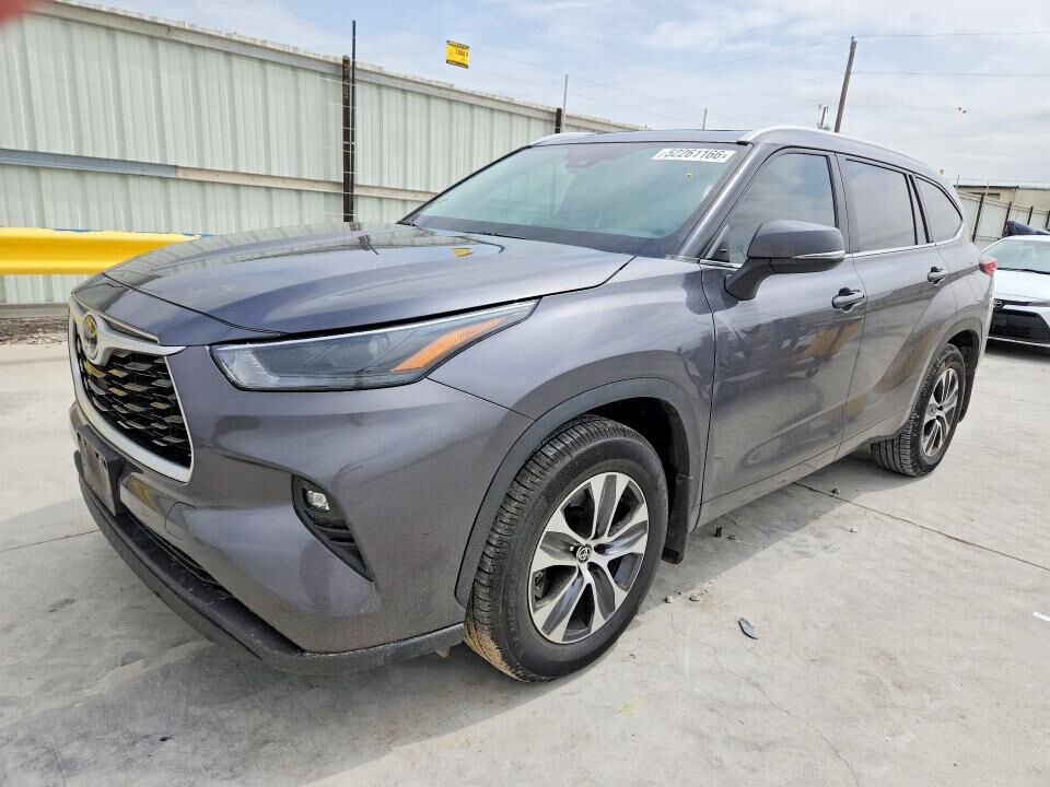 2023 TOYOTA Highlander