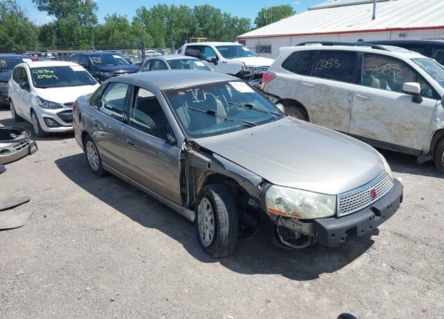 2003 SATURN L200