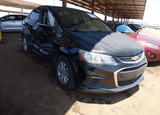 2017 CHEVROLET Sonic