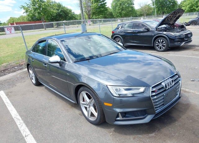 2018 AUDI S4