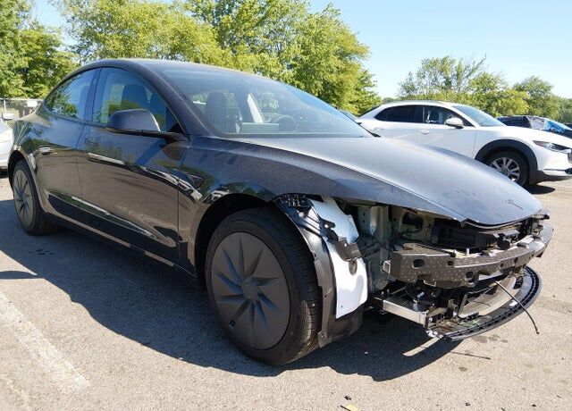 2026 TESLA Model 3