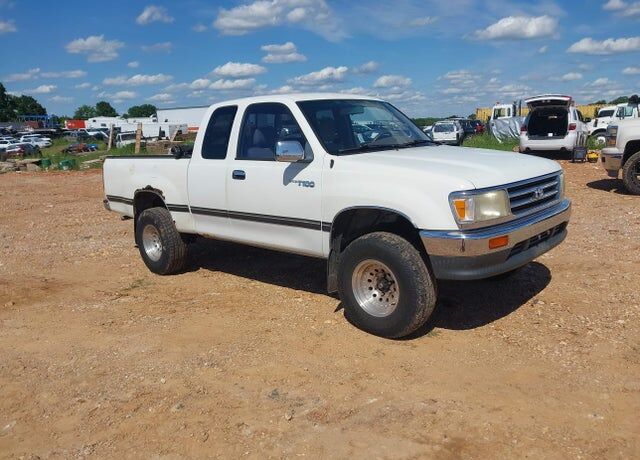 1996 TOYOTA T100