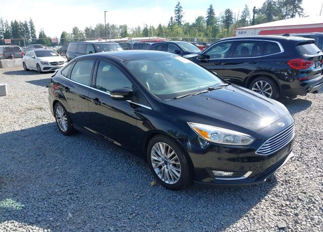 2017 FORD Focus