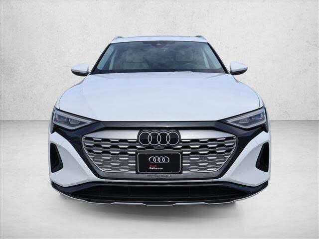 2024 Audi Q8