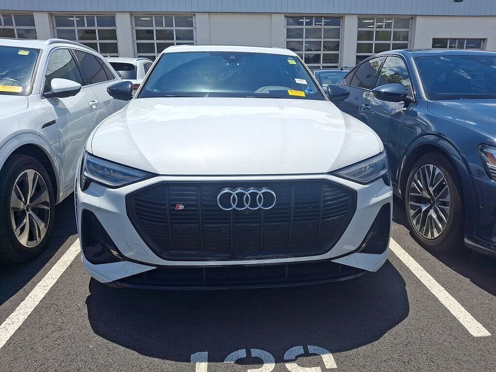 2023 Audi e-tron