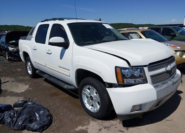 2011 CHEVROLET Avalanche