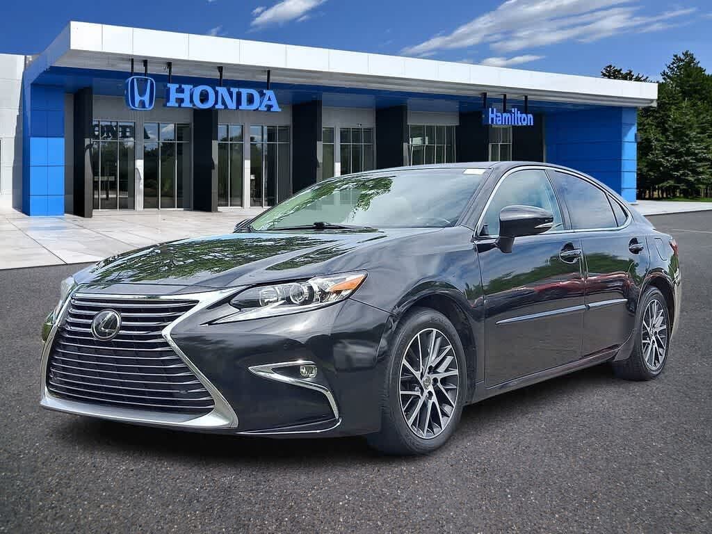 2017 LEXUS ES