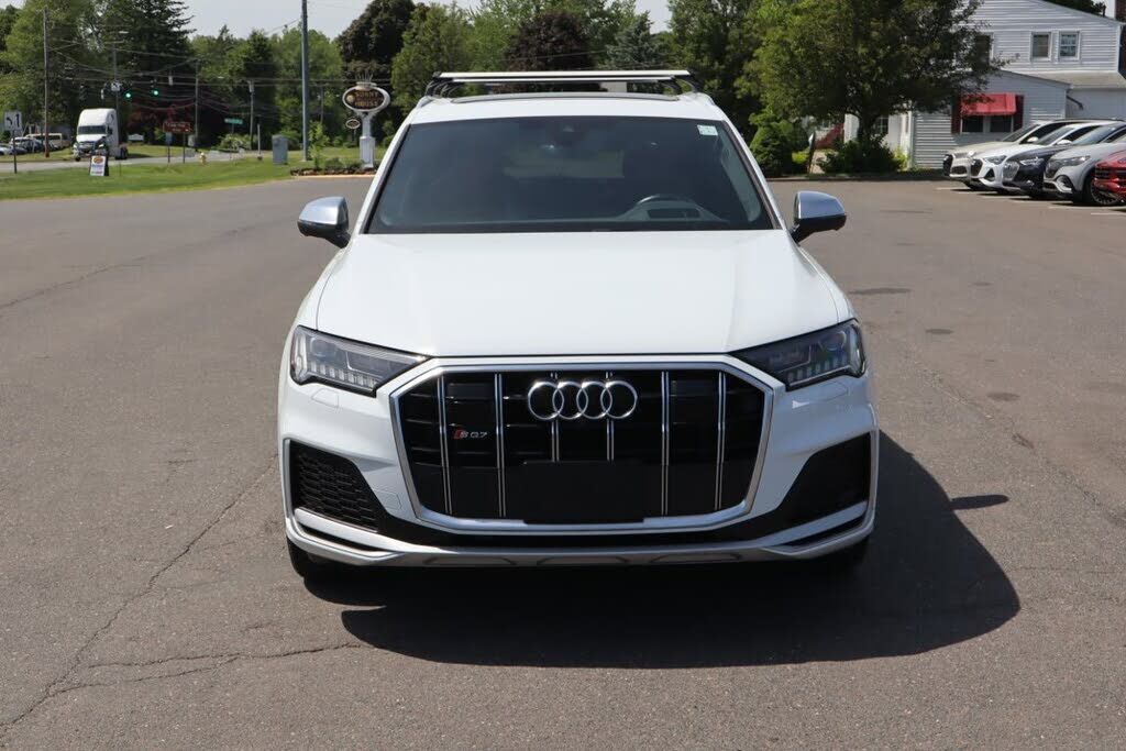 2022 Audi SQ7