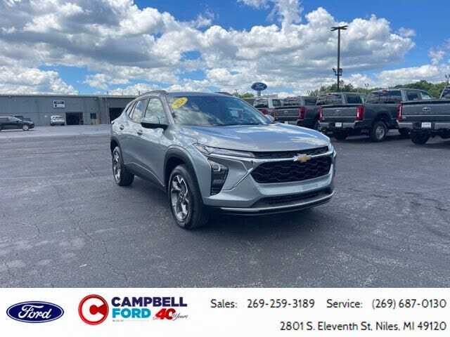 2024 CHEVROLET Trax