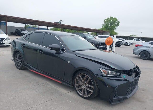 2017 LEXUS IS