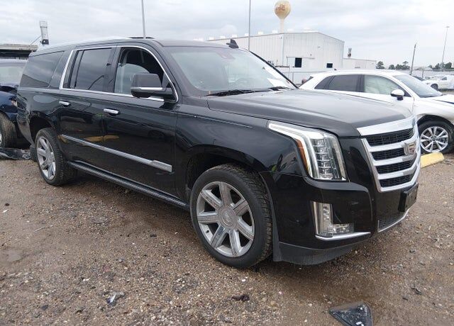 2018 CADILLAC Escalade ESV