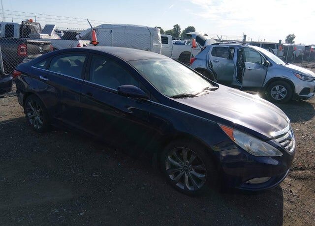 2011 HYUNDAI Sonata