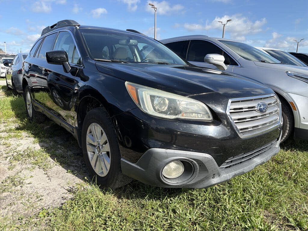 2016 SUBARU Outback