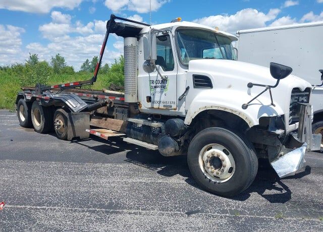 2007 MACK CV