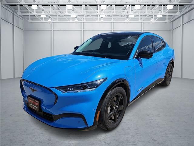 2022 FORD Mach-E