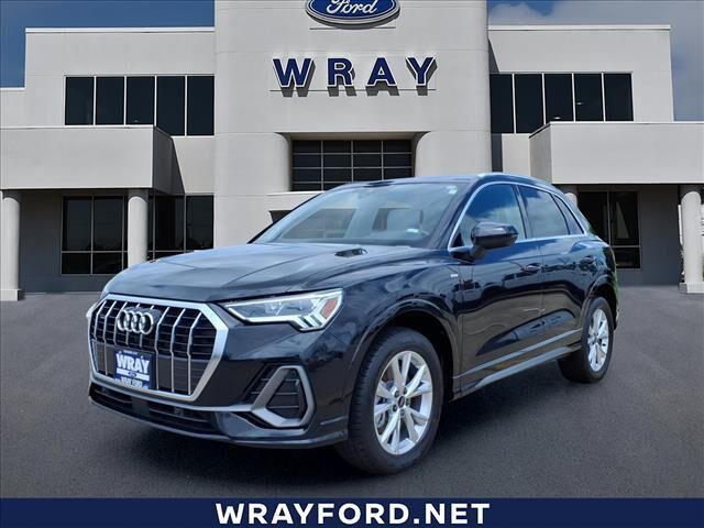 2024 AUDI Q3