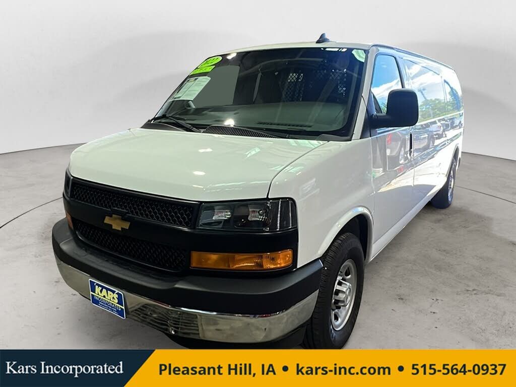 2022 CHEVROLET Express