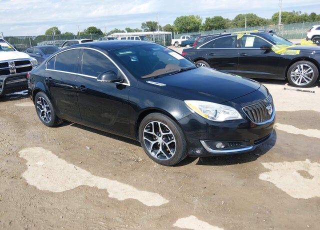 2017 BUICK Regal