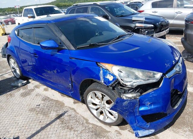 2012 HYUNDAI Veloster