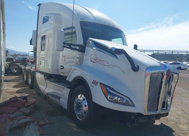 2024 KENWORTH T680