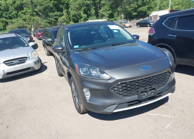 2020 FORD Escape