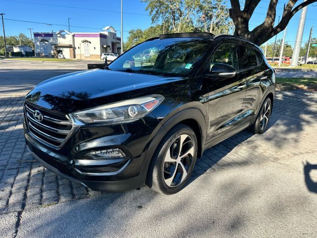 2016 HYUNDAI Tucson