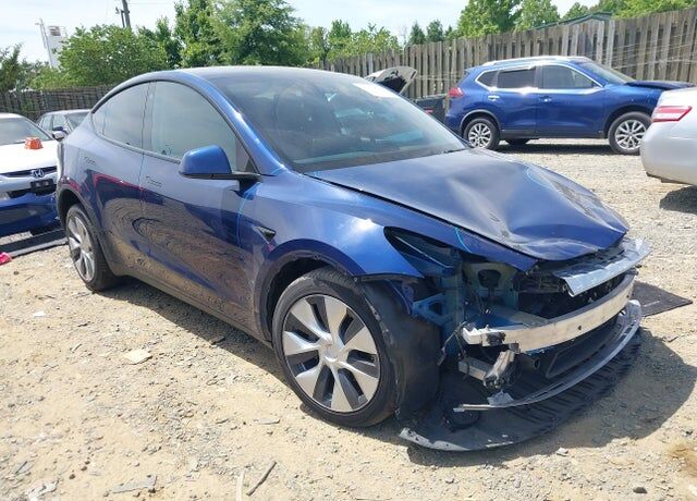 2021 TESLA Model Y