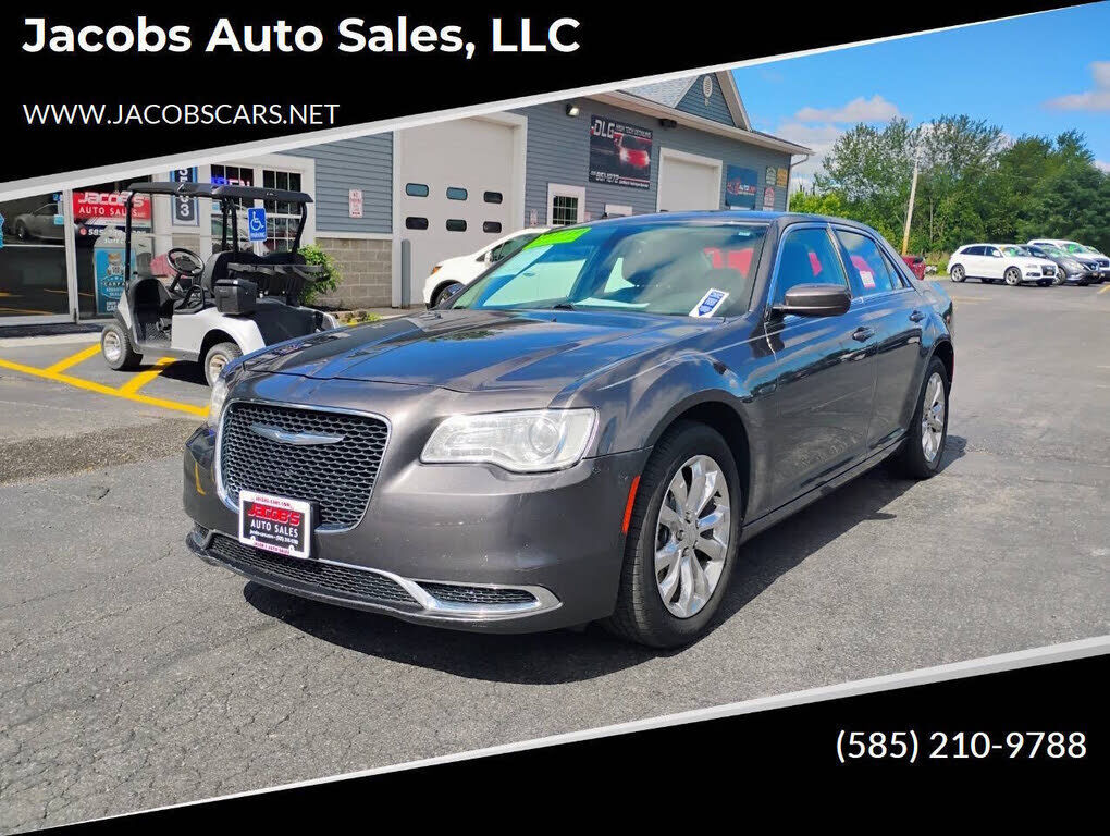 2015 CHRYSLER 300