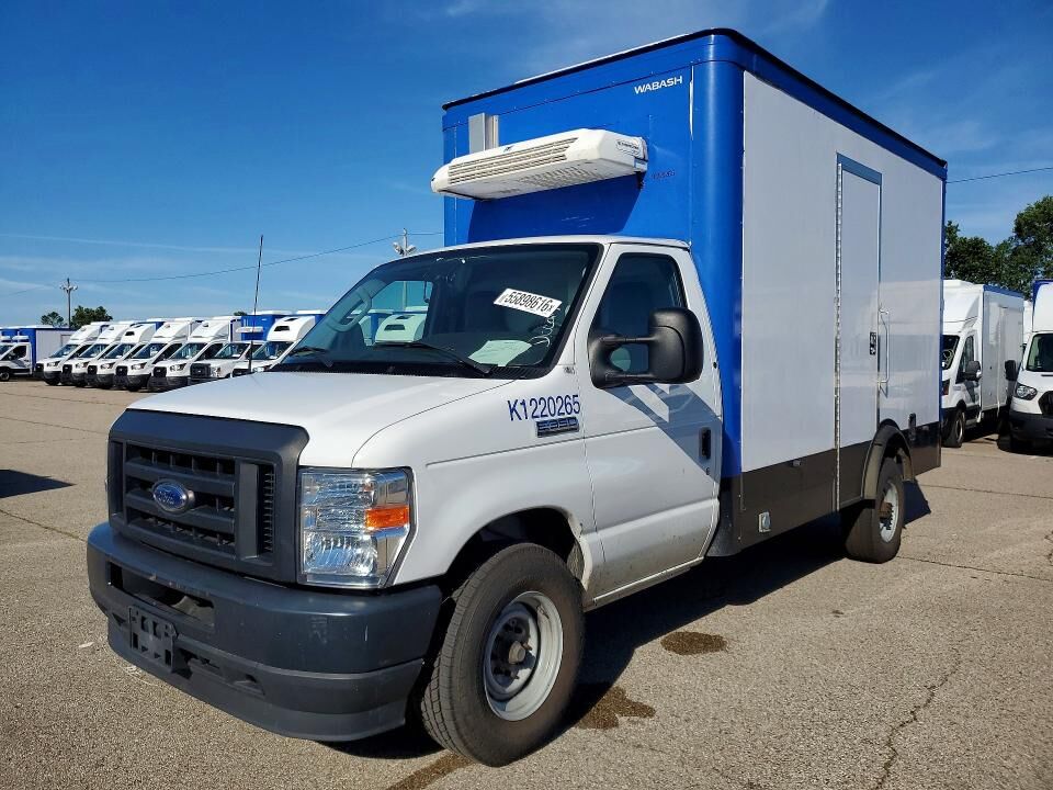 2023 FORD E-350