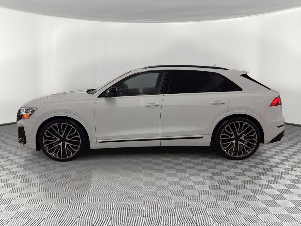 2026 Audi SQ8
