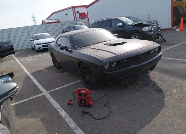 2015 DODGE Challenger