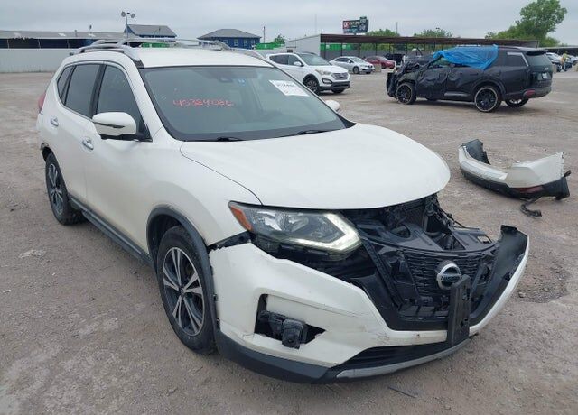 2017 NISSAN Rogue
