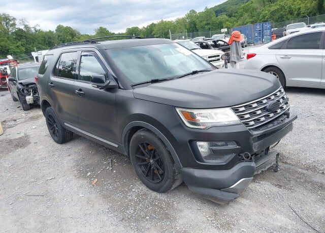 2016 FORD Explorer