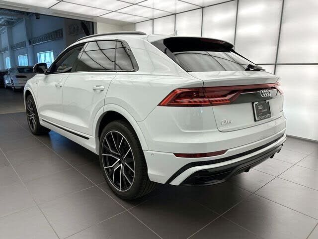 2023 Audi Q8