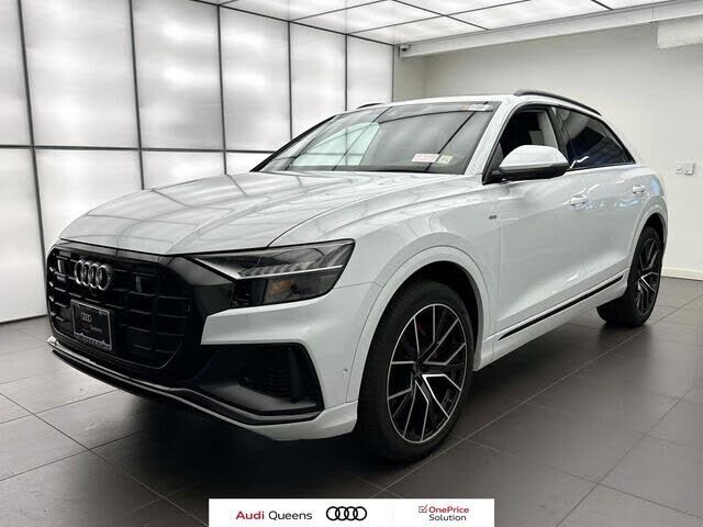 2023 AUDI Q8