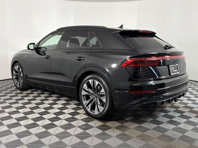 2026 Audi Q8