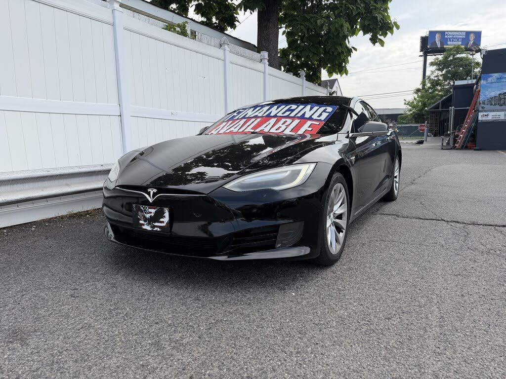 2017 TESLA Model S