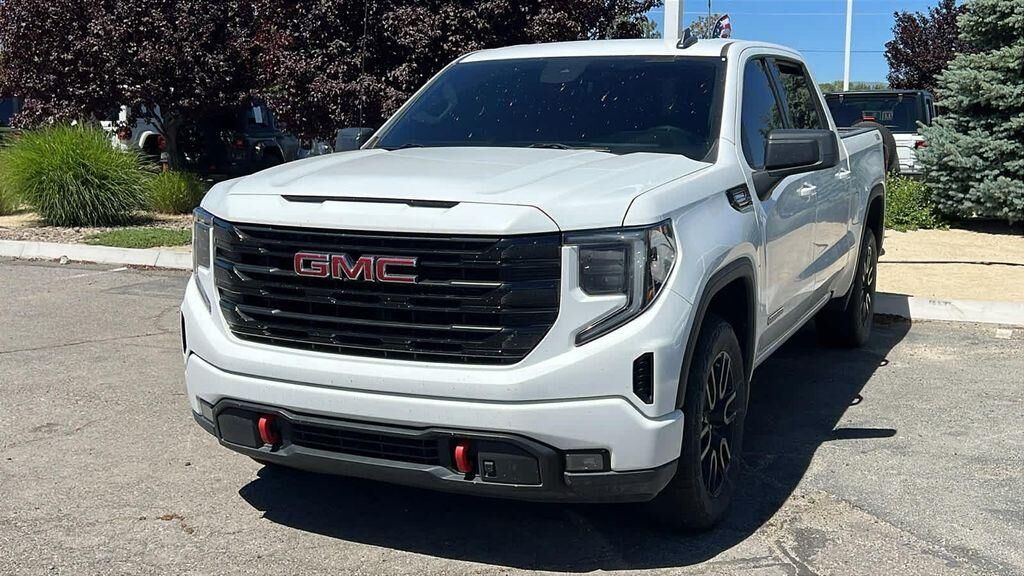 2023 GMC Sierra